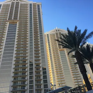 Resort Mgm Signature By Owner - No Fee !!, Las Vegas
