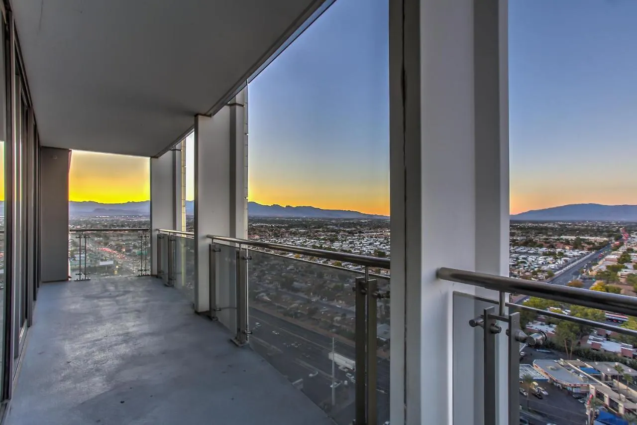 Palms Place Studio With Balcony & Strip View Las Vegas Aparthotel